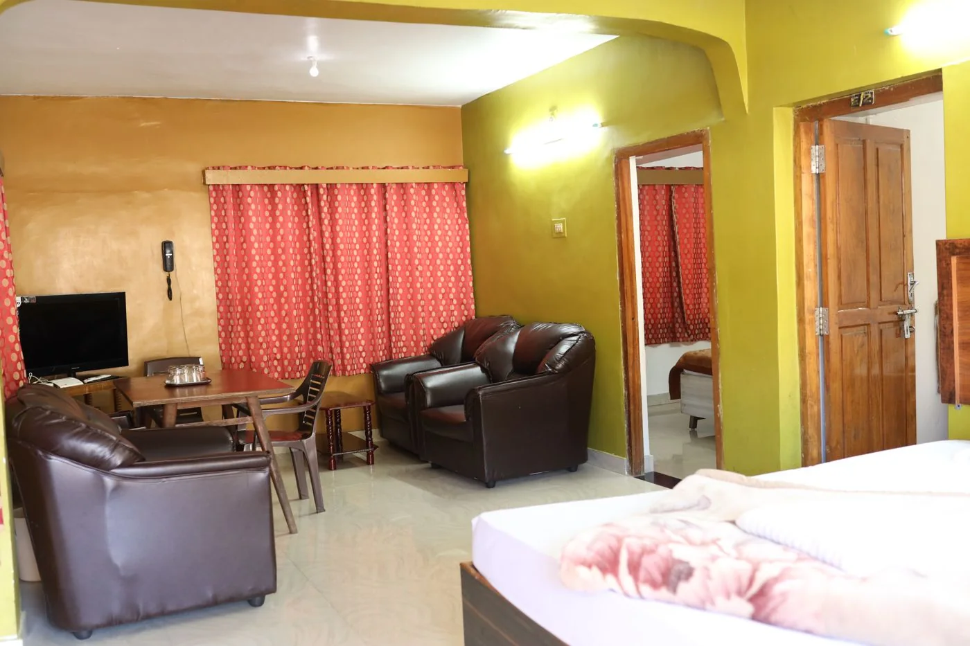 Suite room at Hotel Sri Balaji